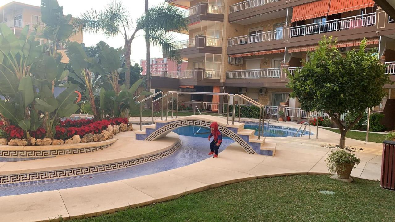 Palm Beach Sea Фуeнхирола Екстериор снимка